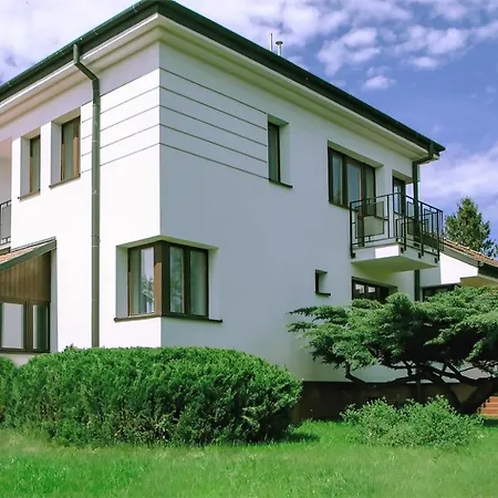 & S8 Hotel apartamentowy Blizne Jasinskiego