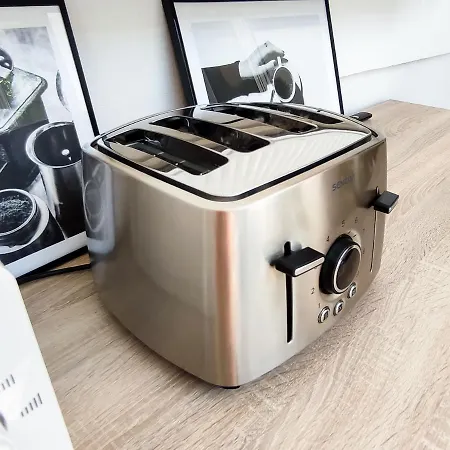 & S8 شقة فندقية Blizne Jasinskiego