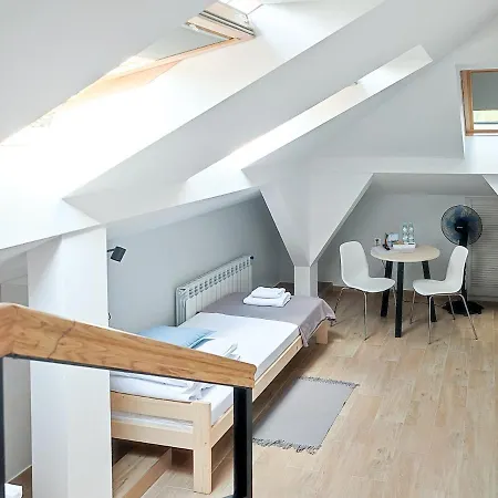 S8 Aparthotel *