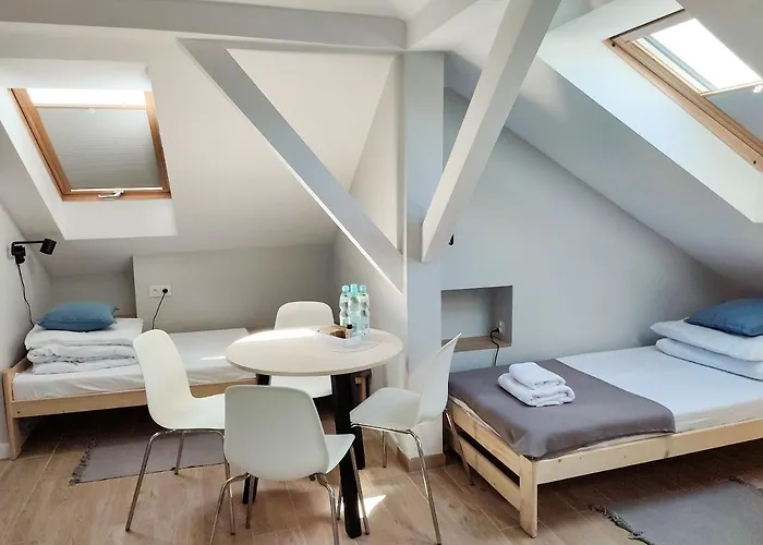 Hotel apartamentowy & S8