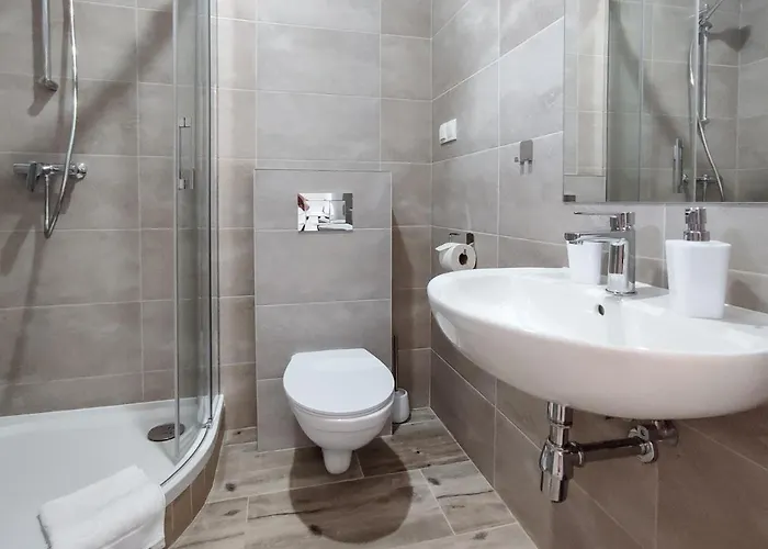 Hotel apartamentowy & S8 3*